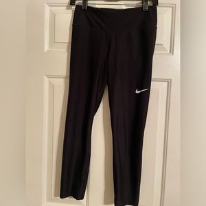 Nike dri-fit leggings- small